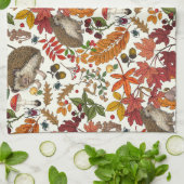 Hedgehogs and autumn forest flora on ivory geschirrtuch (Gefaltet)