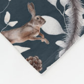 Hedgerow Vines Romping Rabbits Fleecedecke (Ecke)