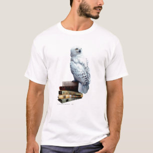 Hedwig on books T-Shirt