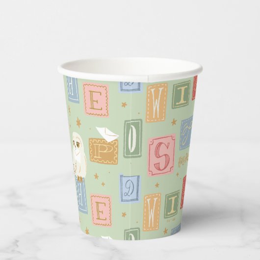 Hedwig Post Letter Block Pattern Pappbecher (Rechts)