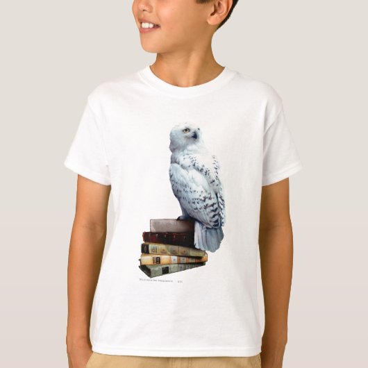 Hedwig über Bücher T-Shirt (Vorderseite)