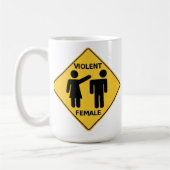 Heftiges weibliches Cartoon-Zeichen Kaffeetasse (Links)
