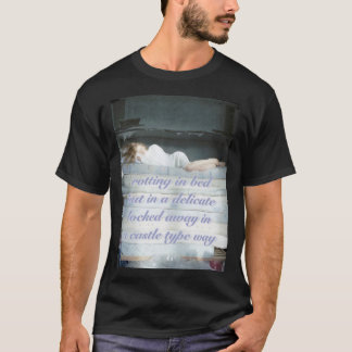 heikel rotierend im Bett T-Shirt