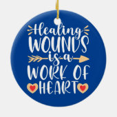 Heilarbeit für die Krankenpflege RN Keramik Ornament (Hinten)