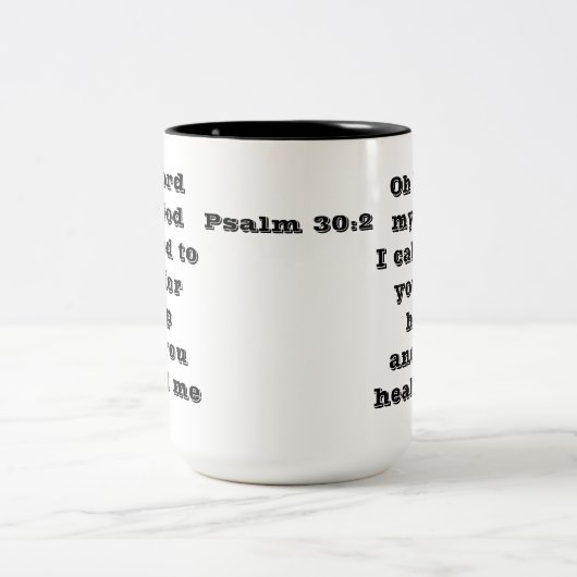 Heilgebet Isaiah 30:2 Zweifarbige Tasse (Mittel)
