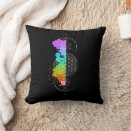 Heilige Geometrie - Schwarz mit Chakra-Farben Kissen