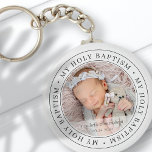 Heilige Taufe Einfache Rahmen Modernes Foto Schlüsselanhänger<br><div class="desc">Dieses einfache und klassische Design besteht aus Serifentypografie und fügt ein benutzerdefiniertes Foto hinzu. "Meine heilige Taufe" umkreist das Foto Ihres Kindes,  Kinderhirns usw.</div>
