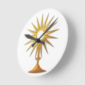 Heiliger Eucharist in der goldenen Monstrance Runde Wanduhr (Winkel)
