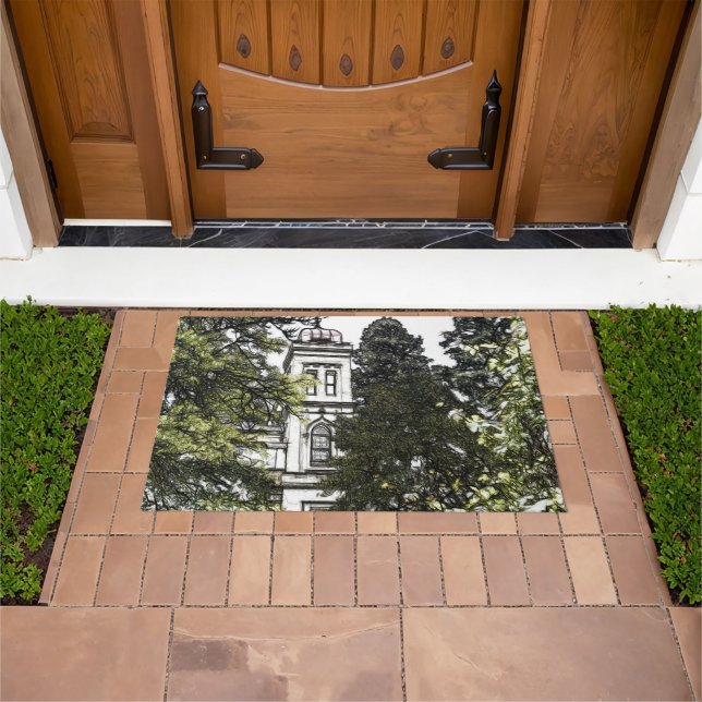 Heiligtum inmitten der Bäume Fußmatte (Außenbereich)