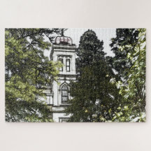 Heiligtum inmitten der Bäume