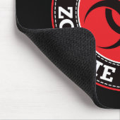 Heimat-Zombie-Sicherheit - rotes B Mousepad (Ecke)