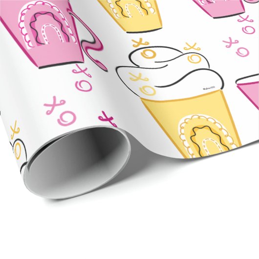 Heiß- oder Kaltkaffee für Valentine Geschenkpapier (Rolleneckpunkt)