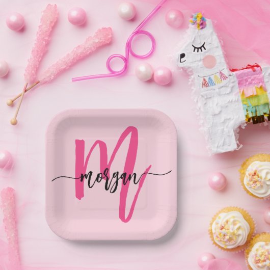 Heiß Rosa Moderne Schriftart Weibliches Monogramm Pappteller (Party)