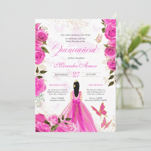 Heiß rosa Rose Butterfly Mariposa Quinceanera Rose Einladung (Stehend Vorderseite)