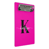 Heiß rosa Schwarz Monogramm Mini Klemmbrett (Schrägansicht)