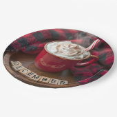 Heiße Schokolade im Dezember mit Kariertem Decken Pappteller (Schrägansicht)