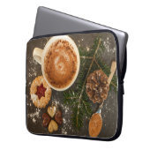 Heiße Schokolade Laptopschutzhülle (Vorderseite Links)