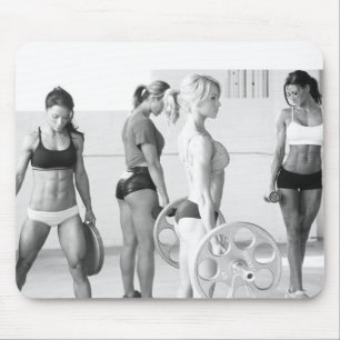 Heiße weibliche Fitness-Mädchen Mousepad