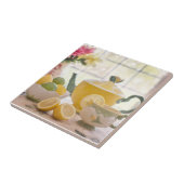 Heißes Nachmittagstee mit frischen Zitronen Fliese (Seite)