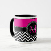 Heißes Rosa-Zickzack Monogramm-IsabellaChic Tasse (Vorderseite Links)