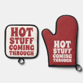 Heißes Zeug, das durch den Spaß kommt Ofenhandschuh & Topflappen-Set (Vorderseite)