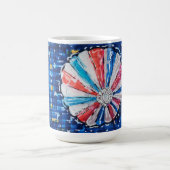 Heißluftballon Blauer Himmel Kaffeetasse (Mittel)