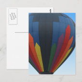 Heißluftballon im Flug Postkarte (Vorne/Hinten)