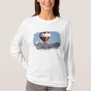 Heißluftballon nahe Methven, Canterbury T-Shirt