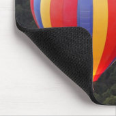 Heißluftballon über dem Mara River Mousepad (Ecke)