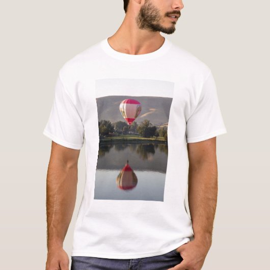 Heißluftballon über dem Yakima-Fluss T-Shirt (Vorderseite)