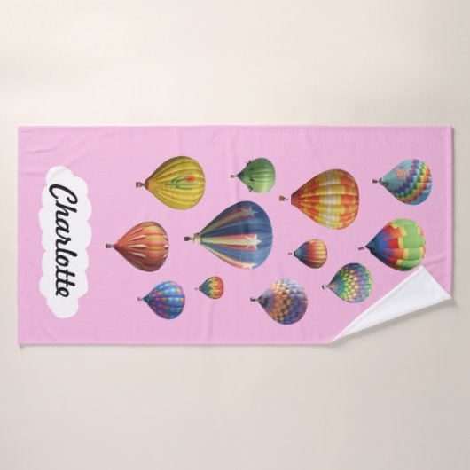 Heißluftballons auf hellrosa badehandtuch (Badehandtuch)