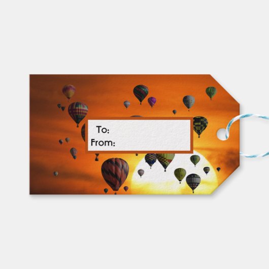 Heißluftballons im Flug Geschenkanhänger (Vorderseite (Horizontal))