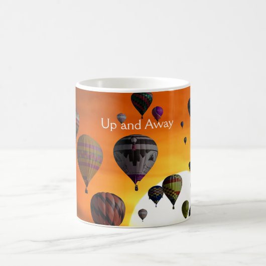 Heißluftballons im Flug Kaffeetasse (Mittel)
