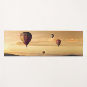 Heißluftballons im goldenen Himmel Yogamatte (Vorderseite (Horizontal))