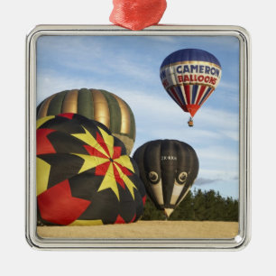 Heißluftballons in der Nähe von Wanaka, Südinsel, Silbernes Ornament