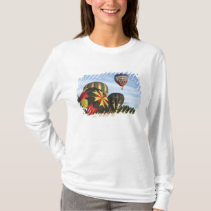 Heißluftballons in der Nähe von Wanaka, Südinsel, T-Shirt