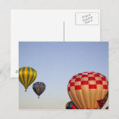 Heißluftballons starten postkarte (Vorne/Hinten)