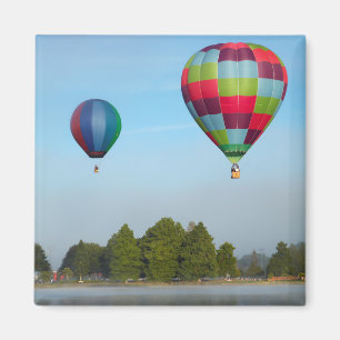 Heißluftballons über dem See, NZ Magnet