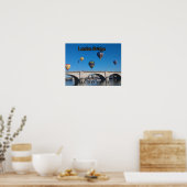 Heißluftballons über der London Bridge Poster (Küche)