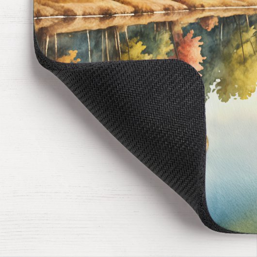 Heißluftballons über einem Herbstsee Mousepad (Ecke)