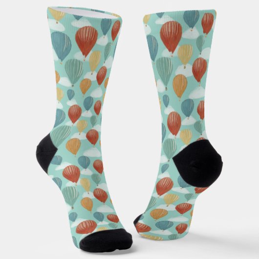 Heißluftballons und Gemusterte Weißwolken Socken (Gewinkelt)