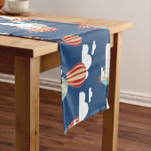 Heißluftballons und Wolkenabenteuer Großer Tischläufer (Beispiel)