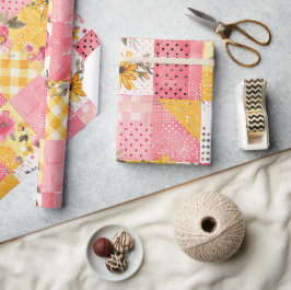 Heißrosa gelbe Quilt-Gingham-Cottagecore-Blumen Geschenkpapier