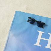 Hej Spring, natural wildflowers under a blue sky Strandtuch (Beispiel)