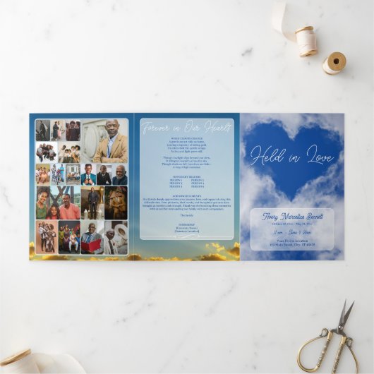 Held in Love Cloud Herz Trifold-Trauerprogramm Dreifach-gefaltete Programmkarte (Außenbereich)
