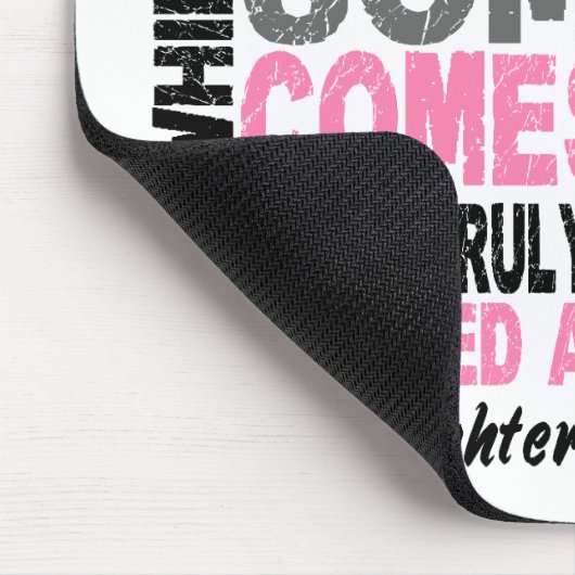 HELD KOMMT ENTLANG 1 Tochter BRUSTKREBS T - Shirts Mousepad (Ecke)