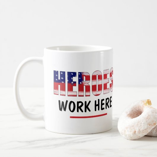 Helden arbeiten hier kaffeetasse (Mit Donut)