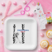 Helden des Gedenktages Pappteller (Party)