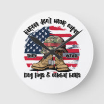 Helden — Sie tragen Hundetags und Kampfstiefel