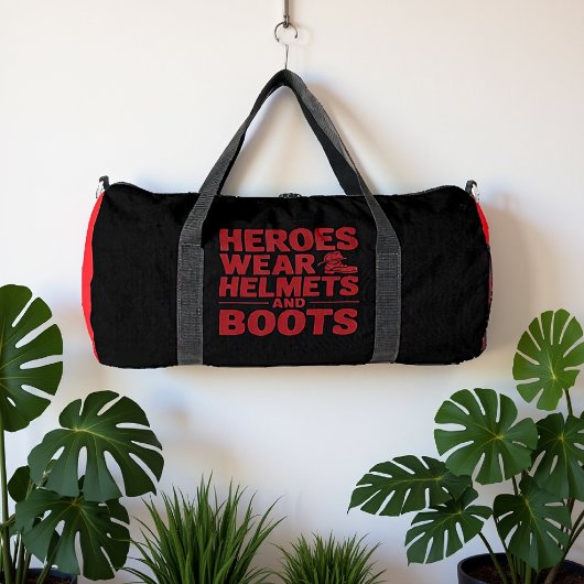 Helden tragen Helme und Stiefel  Duffle Bag